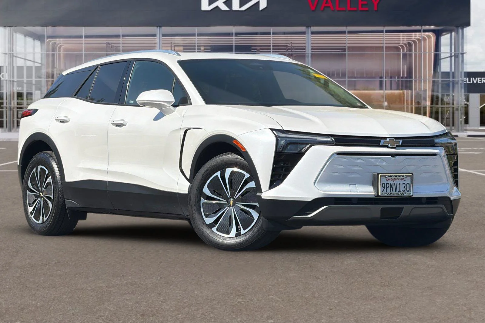 Used 2024 Chevrolet Blazer EV LT with VIN 3GNKDBRJ0RS225049 for sale in Modesto, CA