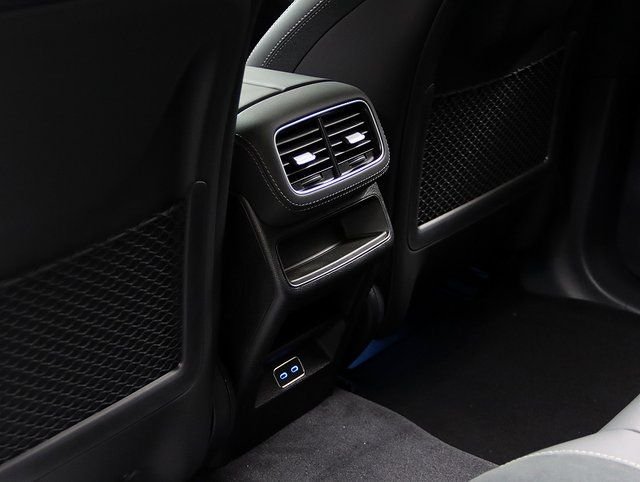 2025 Mercedes-Benz GLE AMG GLE 53 - Photo 15
