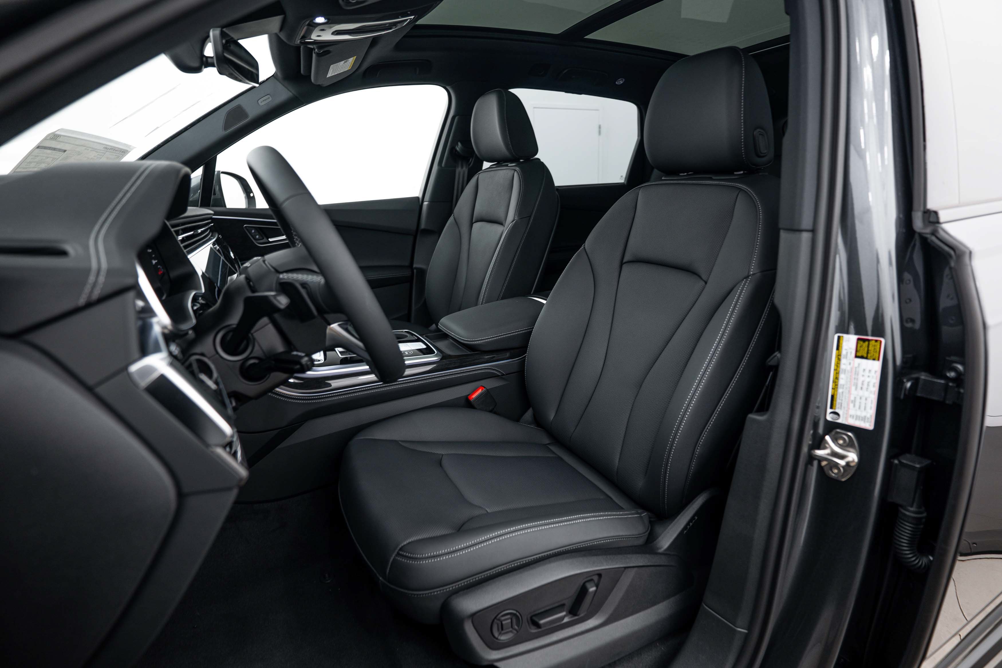 New 2026 Daytona Gray Audi S line Premium Plus image 13