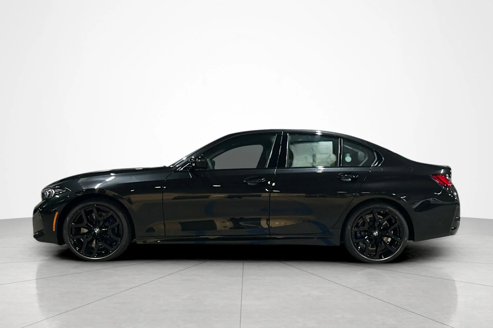 New 2026 Black Sapphire Metallic BMW 330i NA image 2