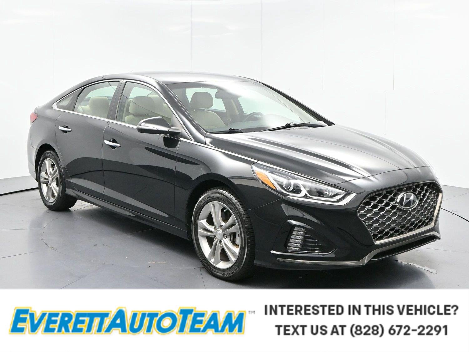 Used 2019 Phantom Black Hyundai SEL image 1