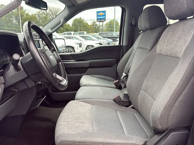 Used 2022 White Ford  image 11