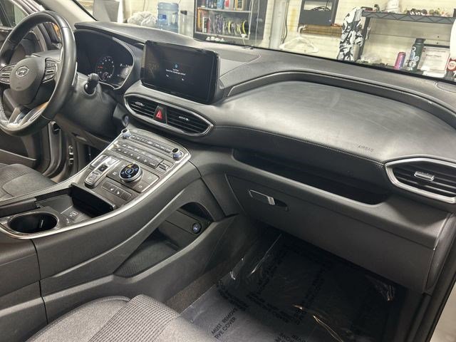 Used 2023 Shimmering Silver Hyundai SEL image 28