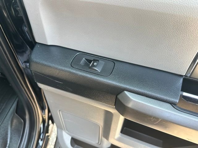 2017 Ford F-150 XLT - Photo 18