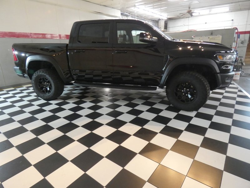 New 2026 Diamond Black Crystal Pearl-Coat Exterior Paint RAM RHO 4x4 Crew Cab 5