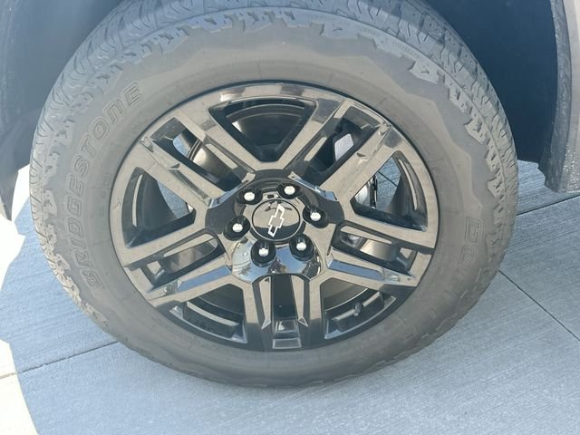 Certified Used 2023 Summit White Chevrolet Trail Boss image 9