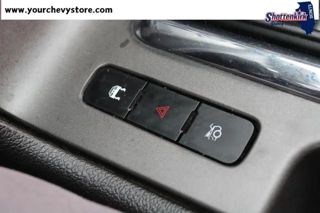 Used 2010 Gray Ford GT image 28