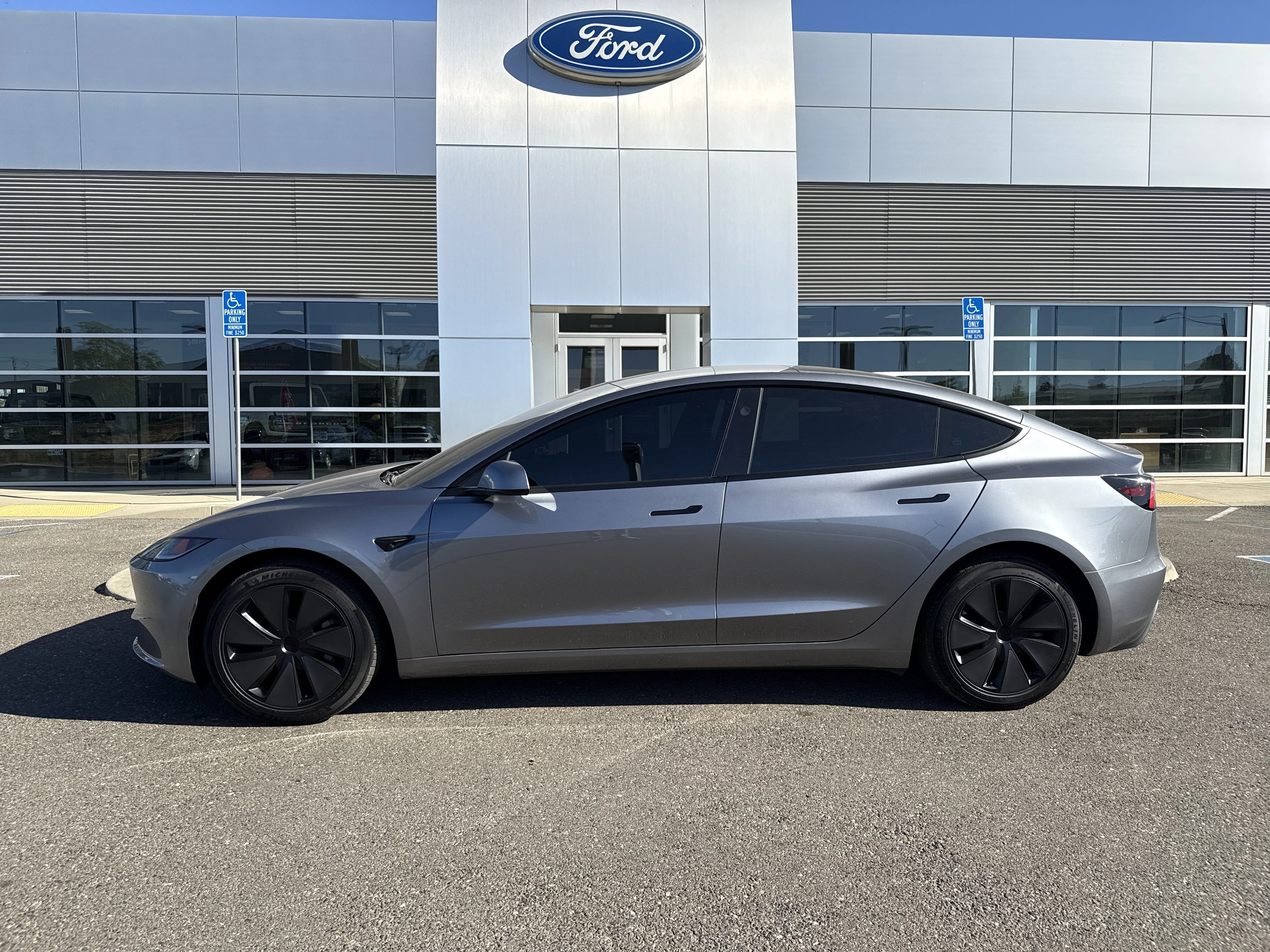 Used 2025 Tesla Model 3 Long Range with VIN 5YJ3E1EA1SF026293 for sale in Oroville, CA