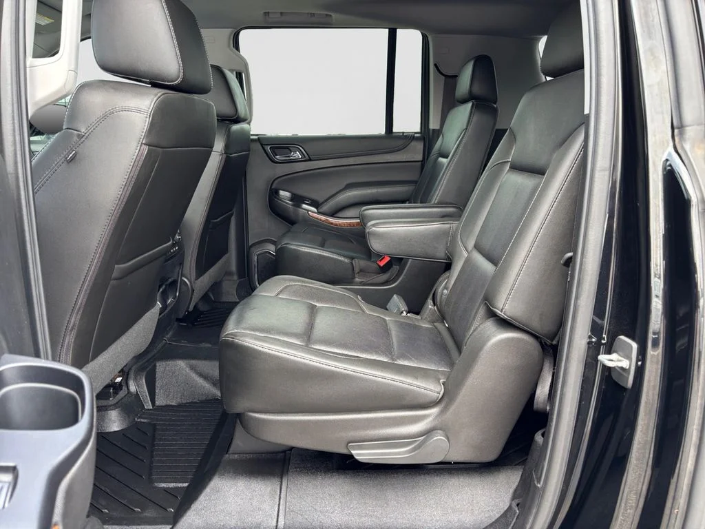 Used 2019 Black Chevrolet Premier image 39