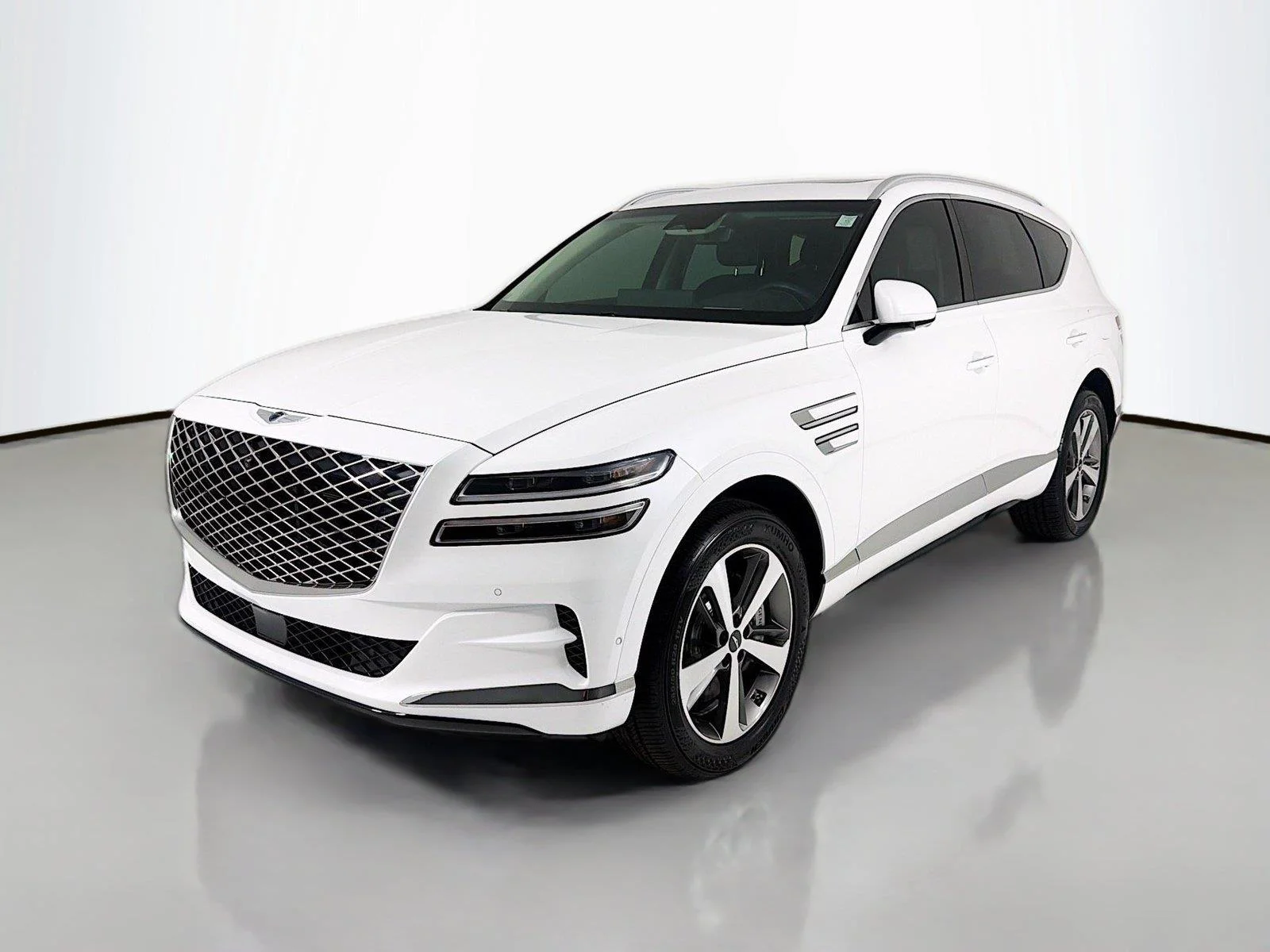 Used 2024 Alta White GENESIS  image 1