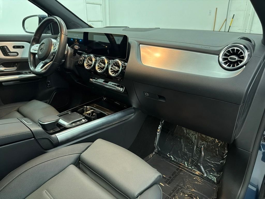 Certified Used 2021 Blue Mercedes-Benz GLA 35 AMG® image 28