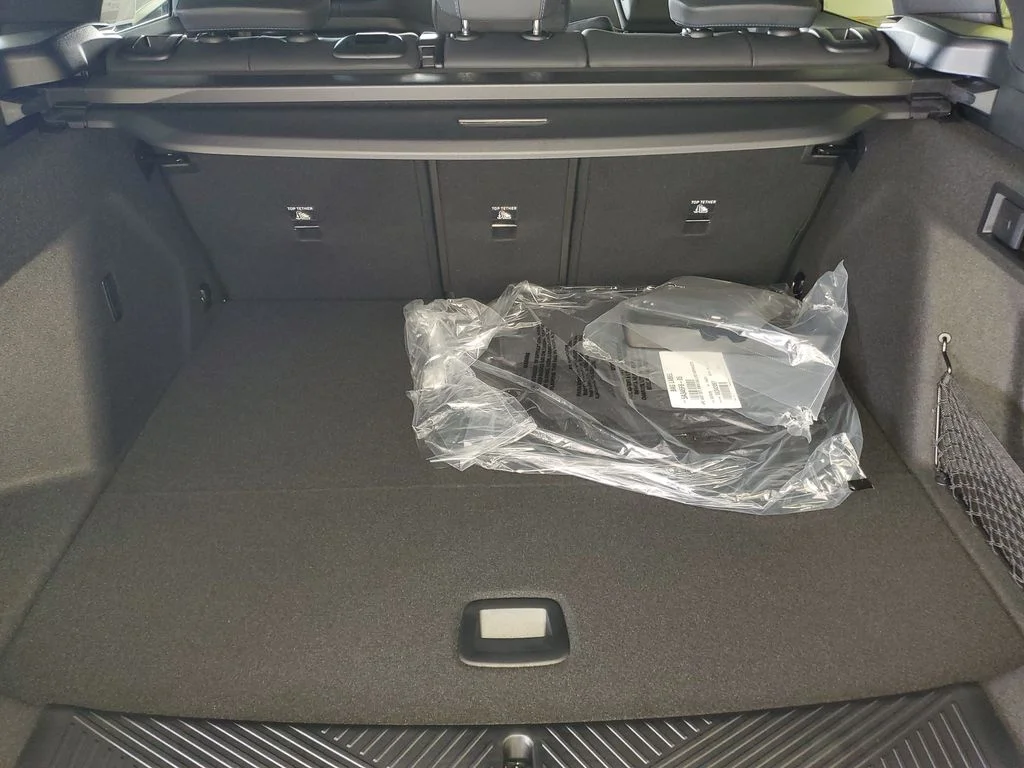 New 2026 Black Sapphire Metallic BMW 30 xDrive image 7