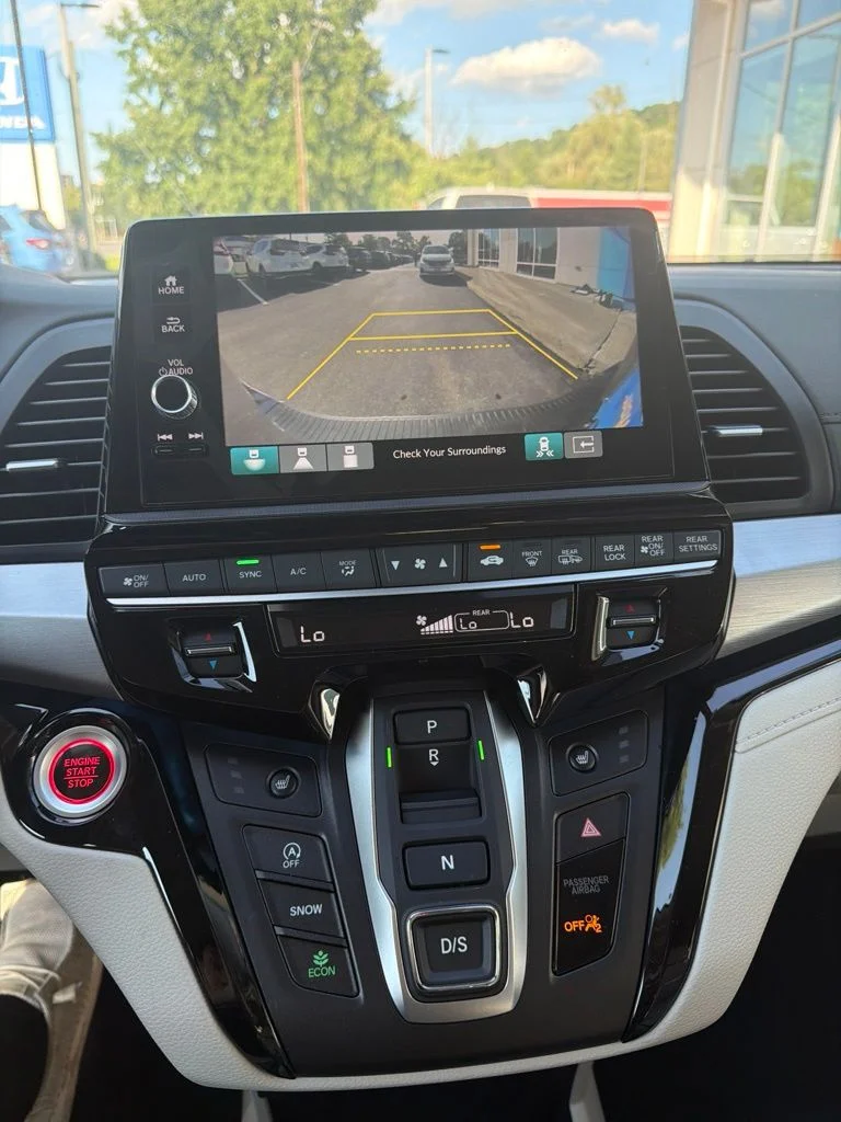 New 2026 Gray Honda Touring image 18