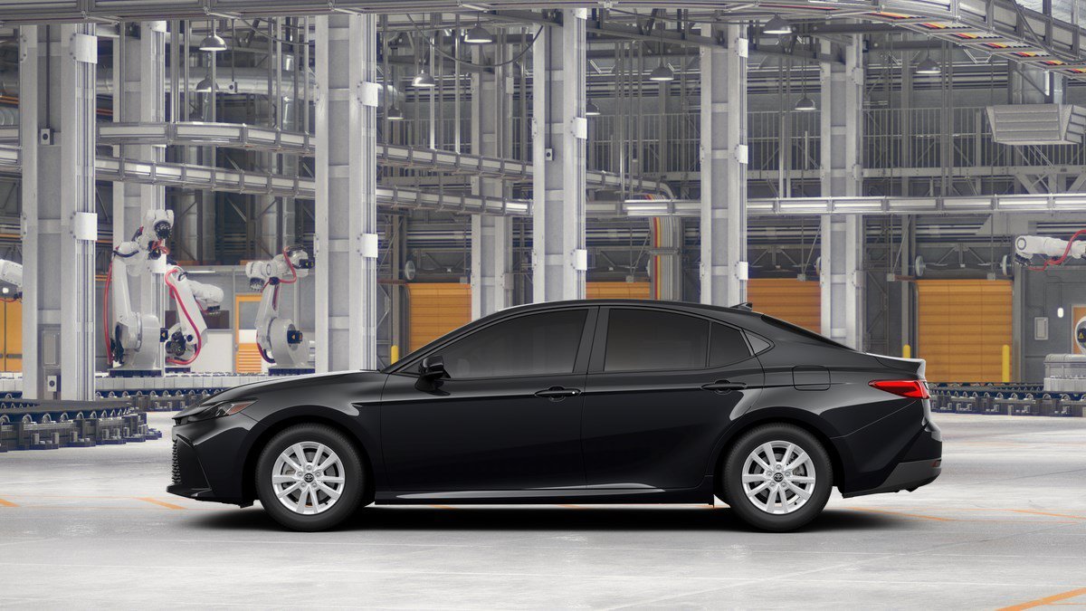 New 2026 Midnight Black Met Toyota LE image 4