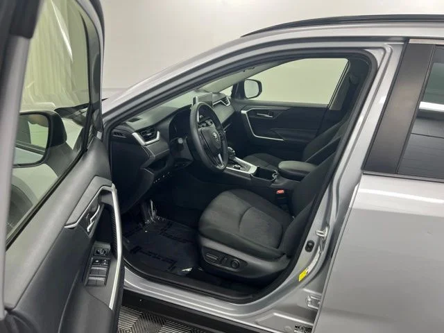 Used 2023 Silver Toyota XLE image 12