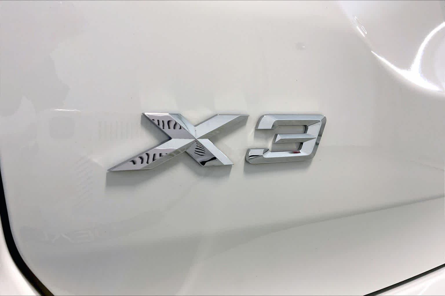 Certified Used 2024 Alpine White BMW xDrive30i image 29