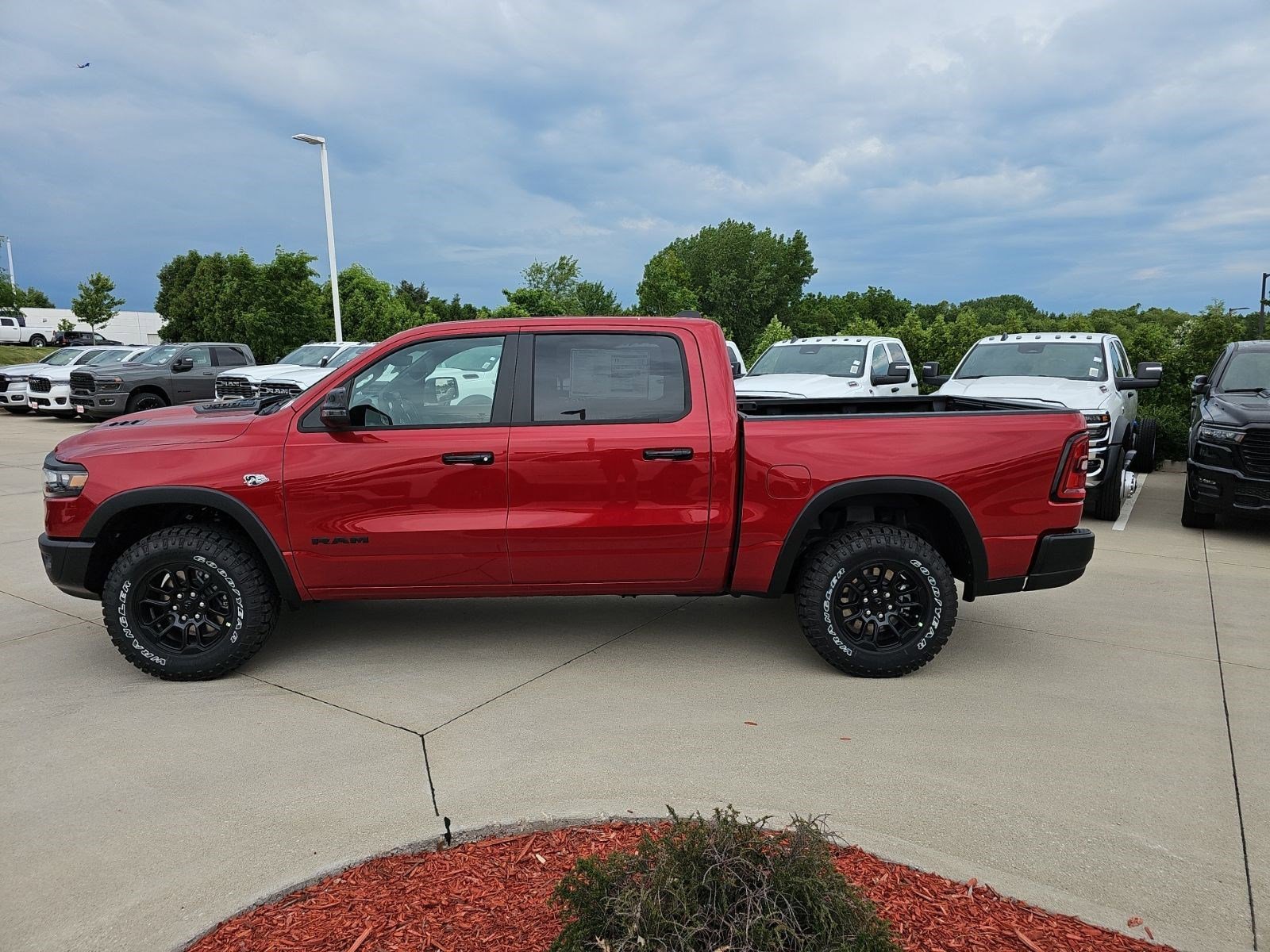 New 2026 Molten Red Pearlcoat Ram Rebel image 2
