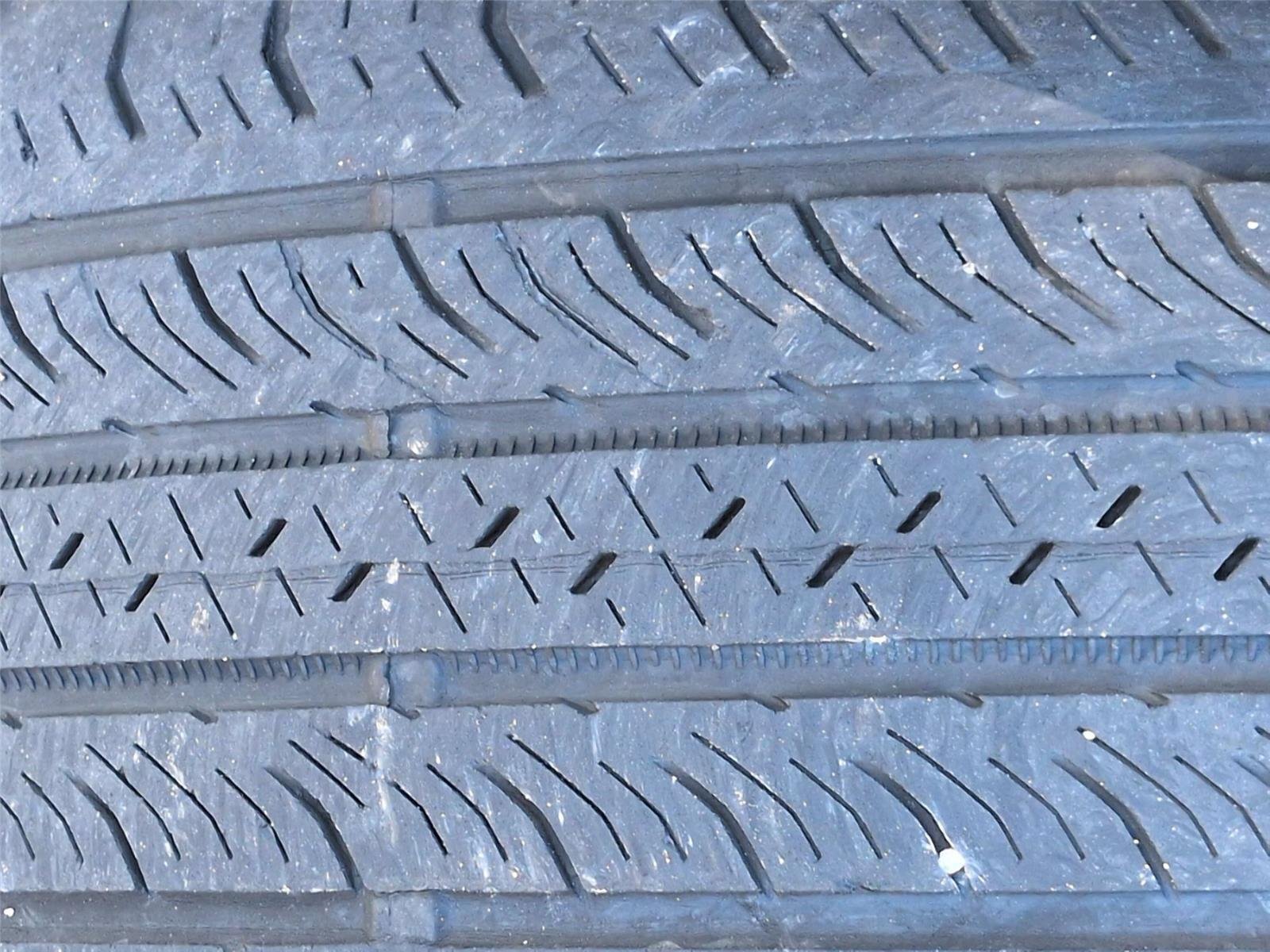 Used 2024 Baltic Gray Metallic Clearcoat Jeep Latitude image 13