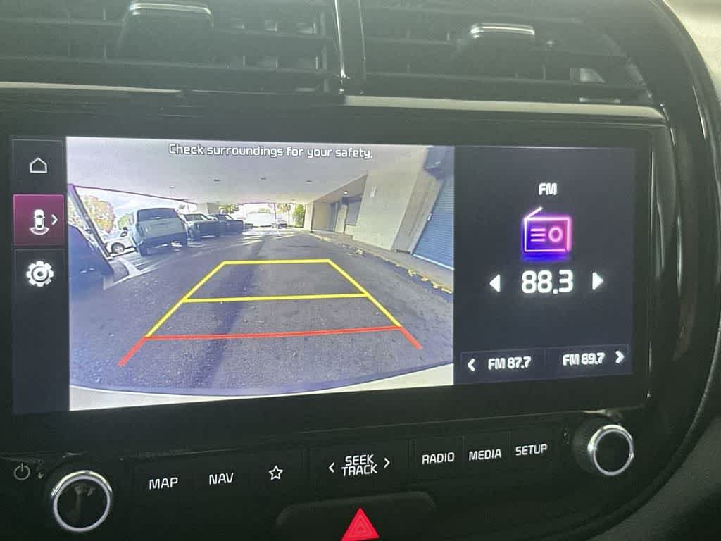 Used 2023 Snow White Pearl Kia EX image 19