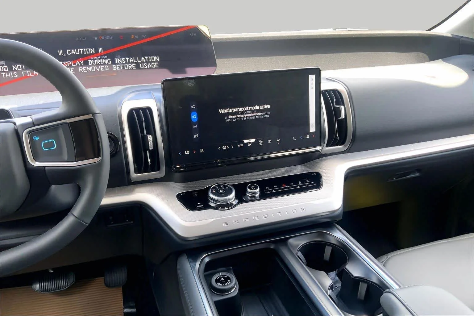 New 2026 Star White Metallic Tri-Coat Ford Active image 8