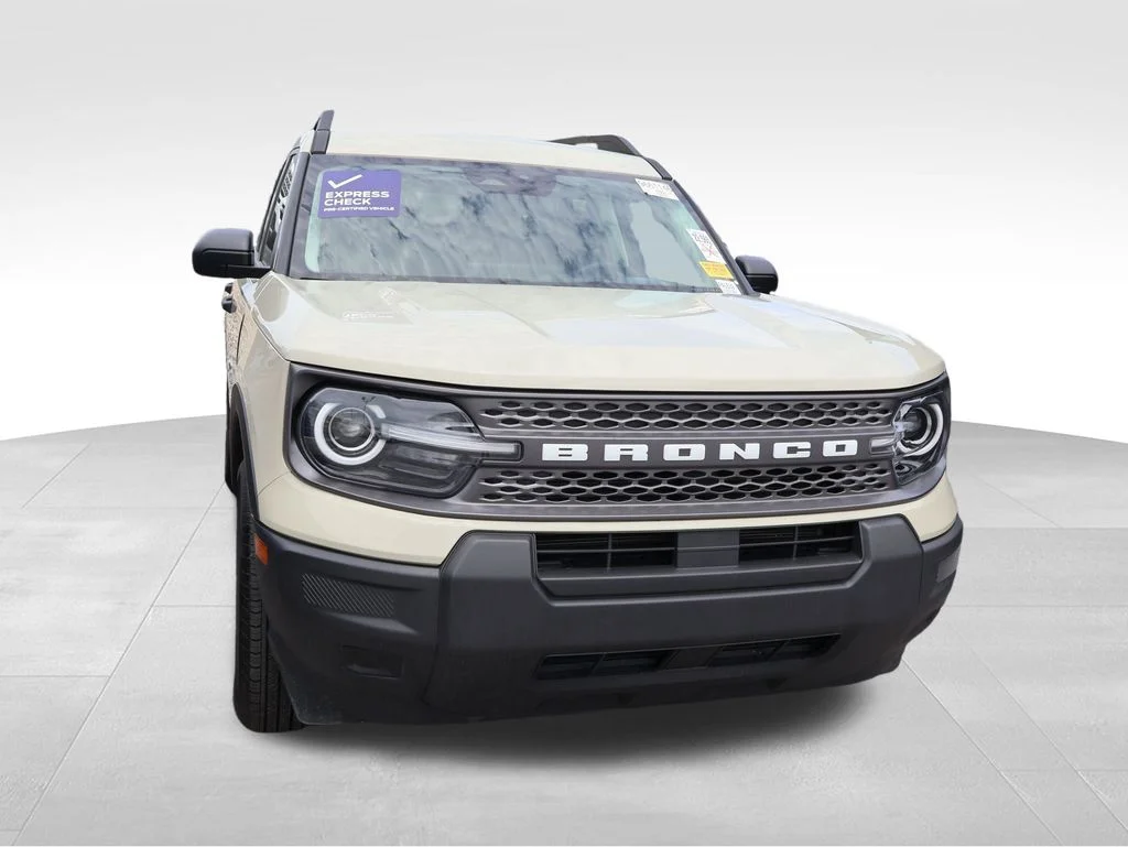 Used 2025 Beige Ford Big Bend image 9