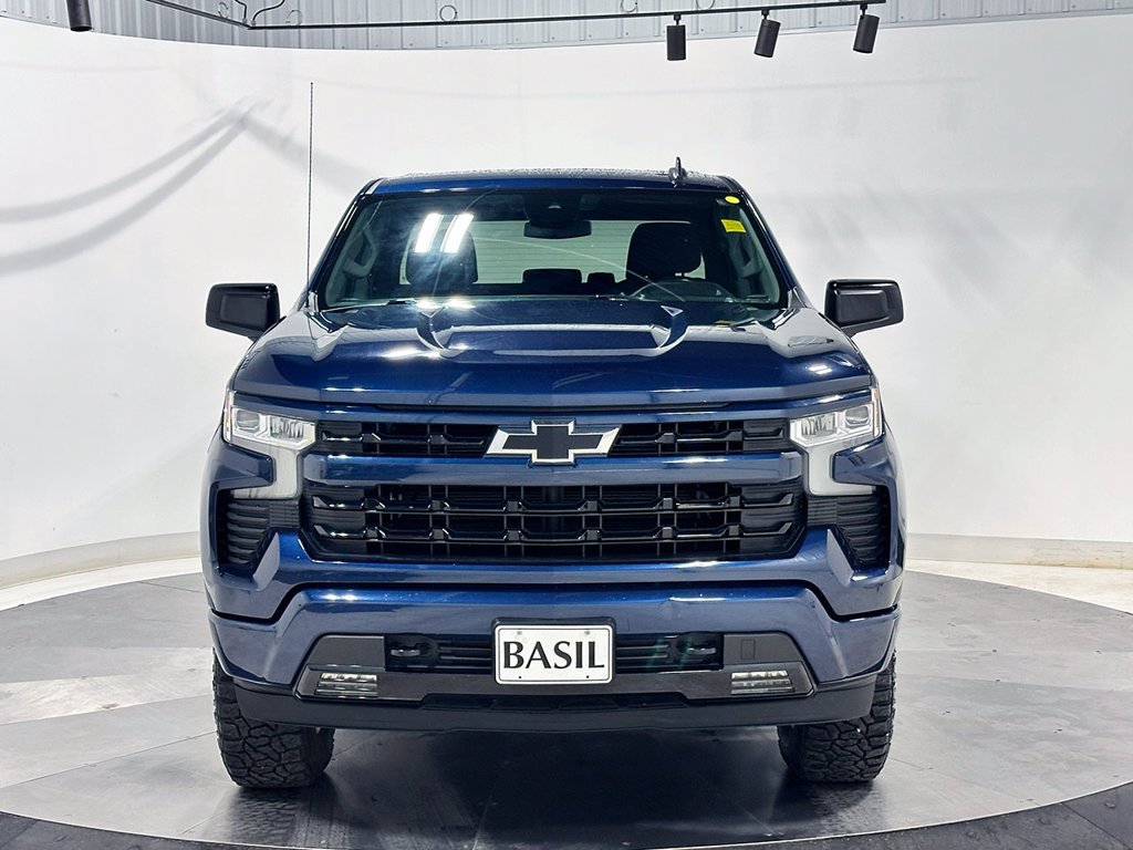 Used 2022 Blue Chevrolet RST image 9
