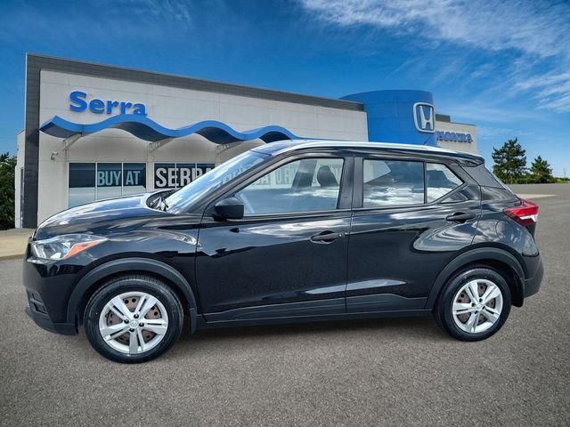 Used 2018 Super Black Nissan S image 1