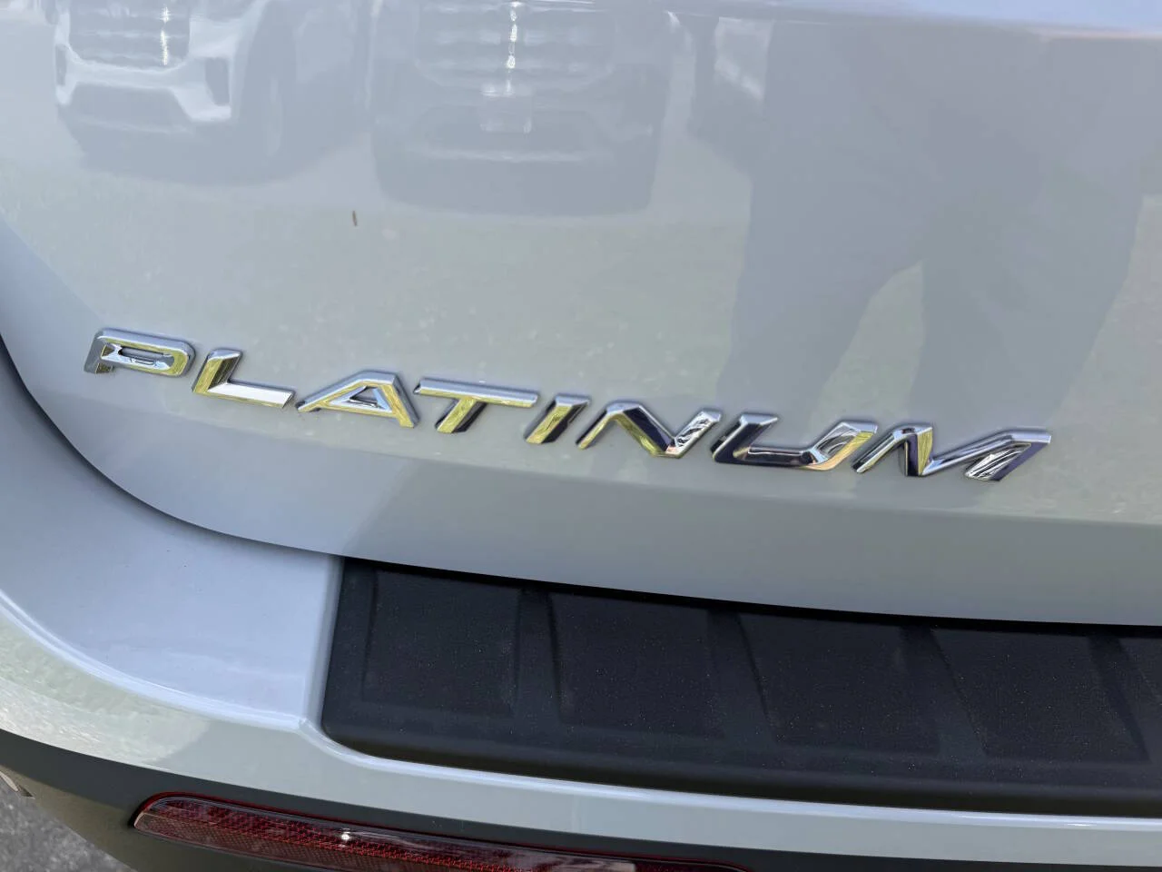 New 2026 Space White Metallic Ford Platinum™ image 13