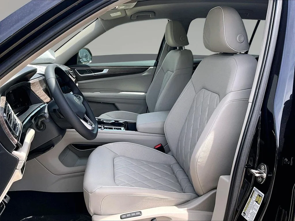 New 2026 Black Volkswagen 2.0T SEL Premium R-Line image 21