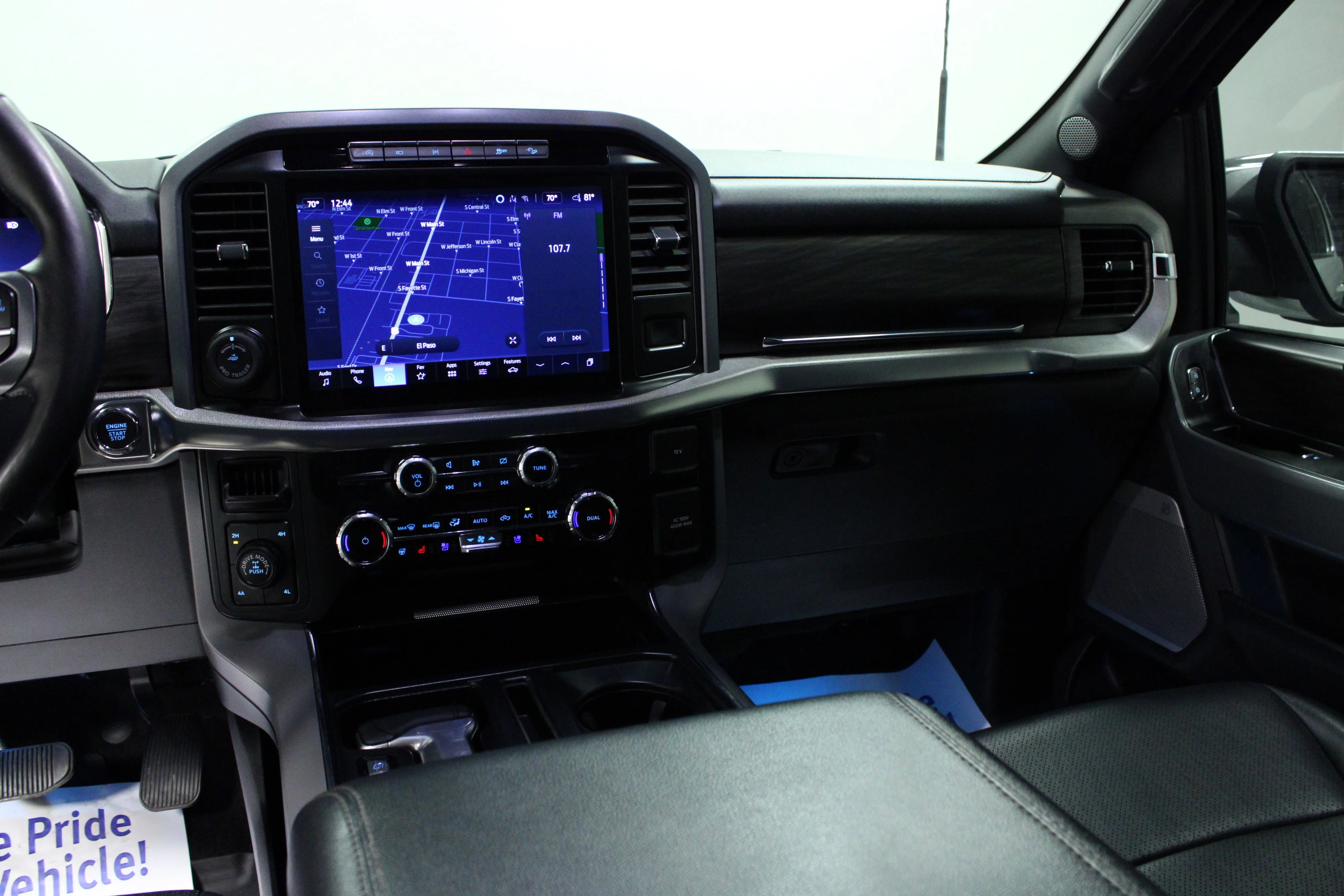 Used 2024 Avalanche Ford LARIAT image 19