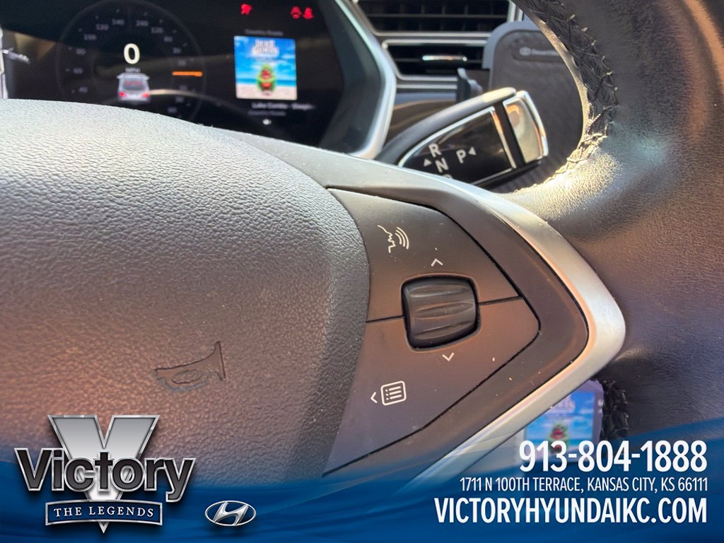 Used 2014  Tesla Base image 13