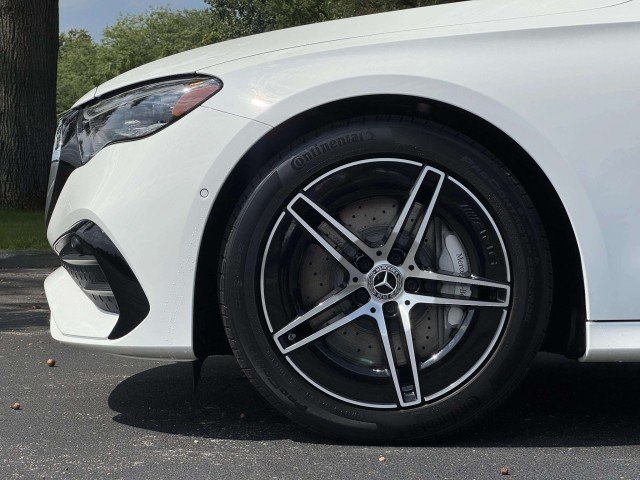 New 2027 WHITE Mercedes-Benz E 450 image 5