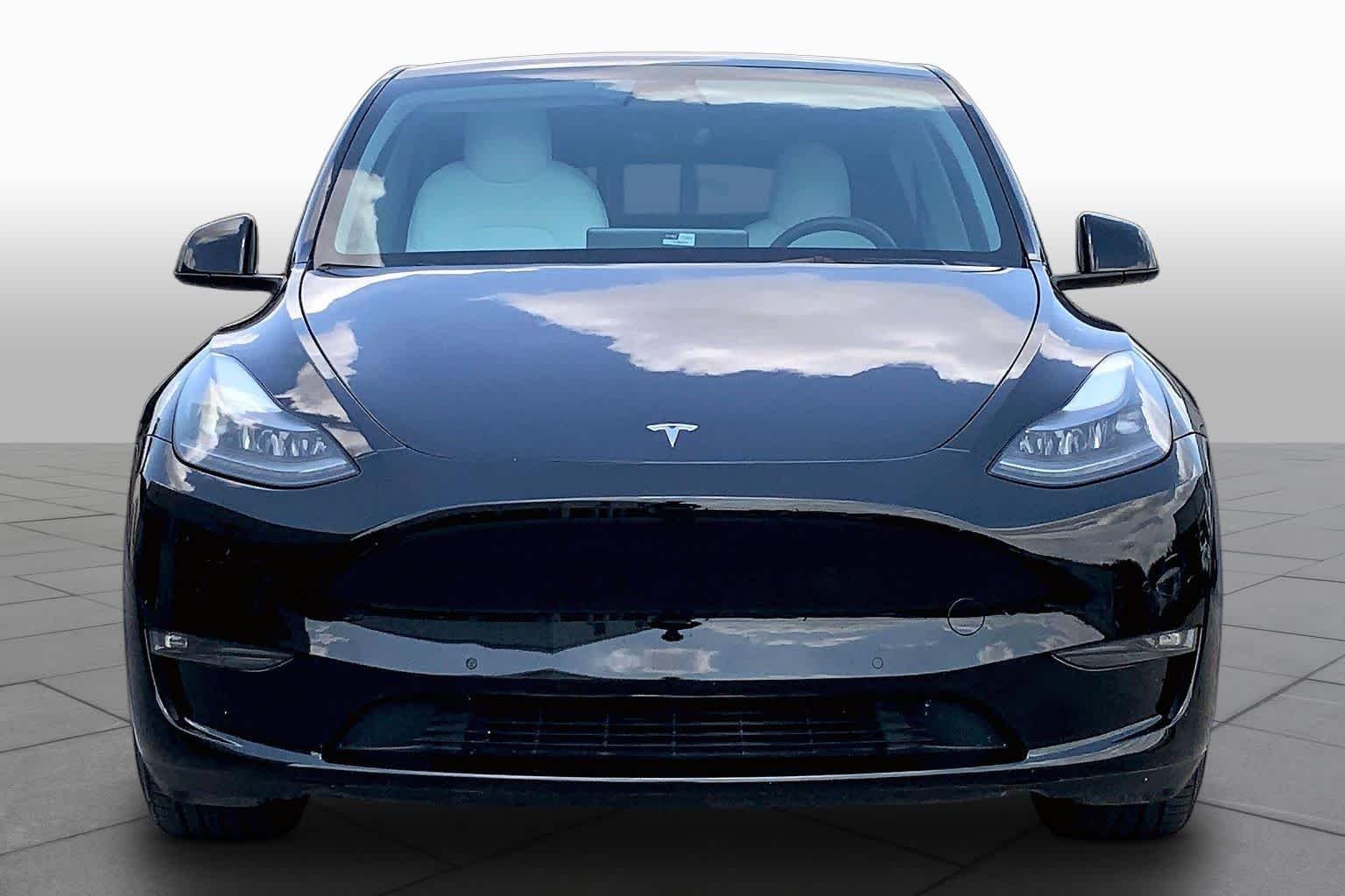 Pre-Owned 2022 Tesla Model Y Performance
