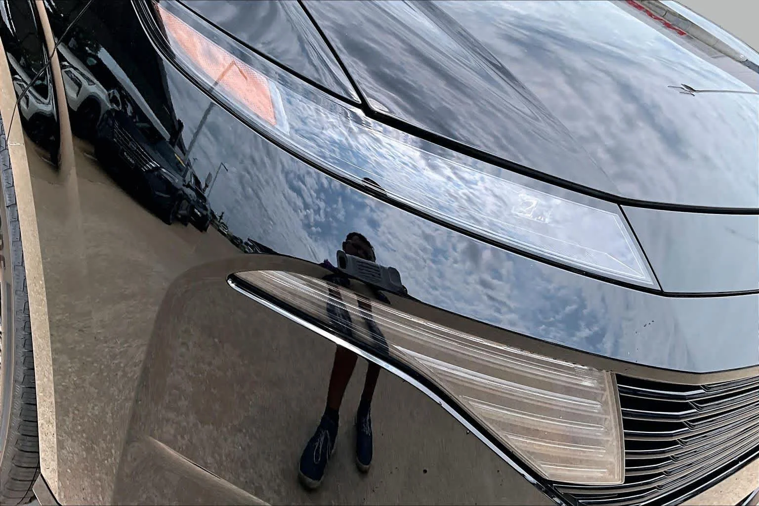 New 2026 Super Black Nissan Platinum image 13