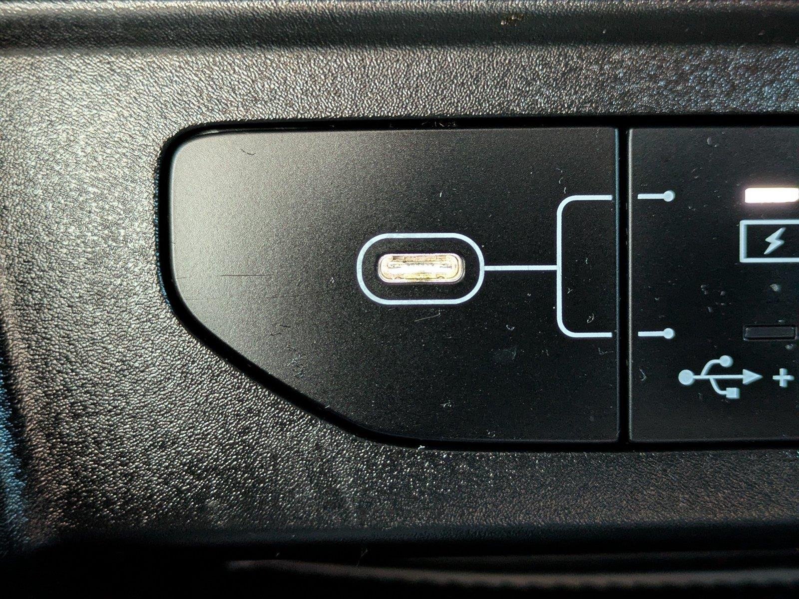 Used 2026 Wolf Gray Kia GT-Line image 20