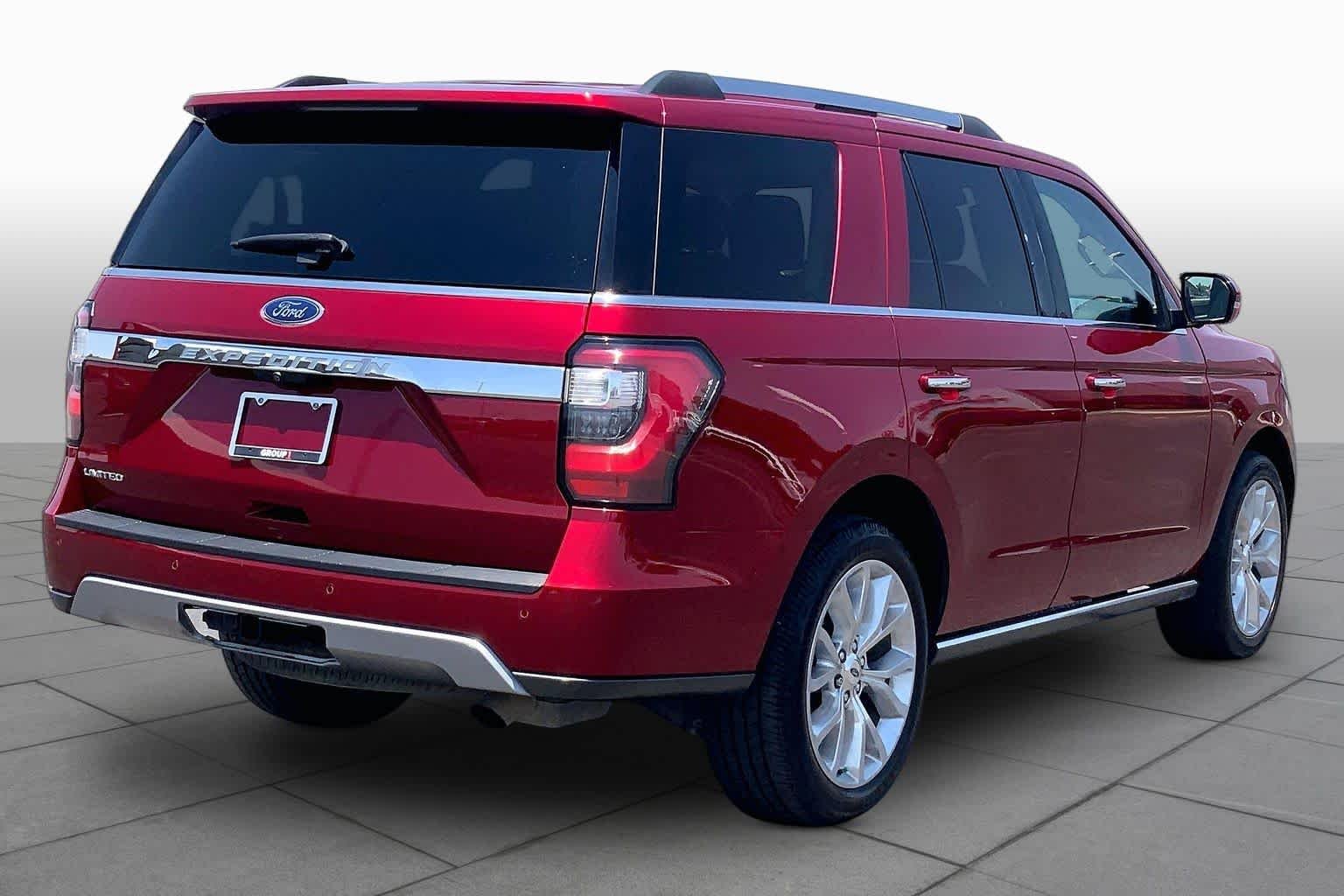 Used 2019 Ruby Red Metallic Tinted Clearcoat Ford Limited image 13