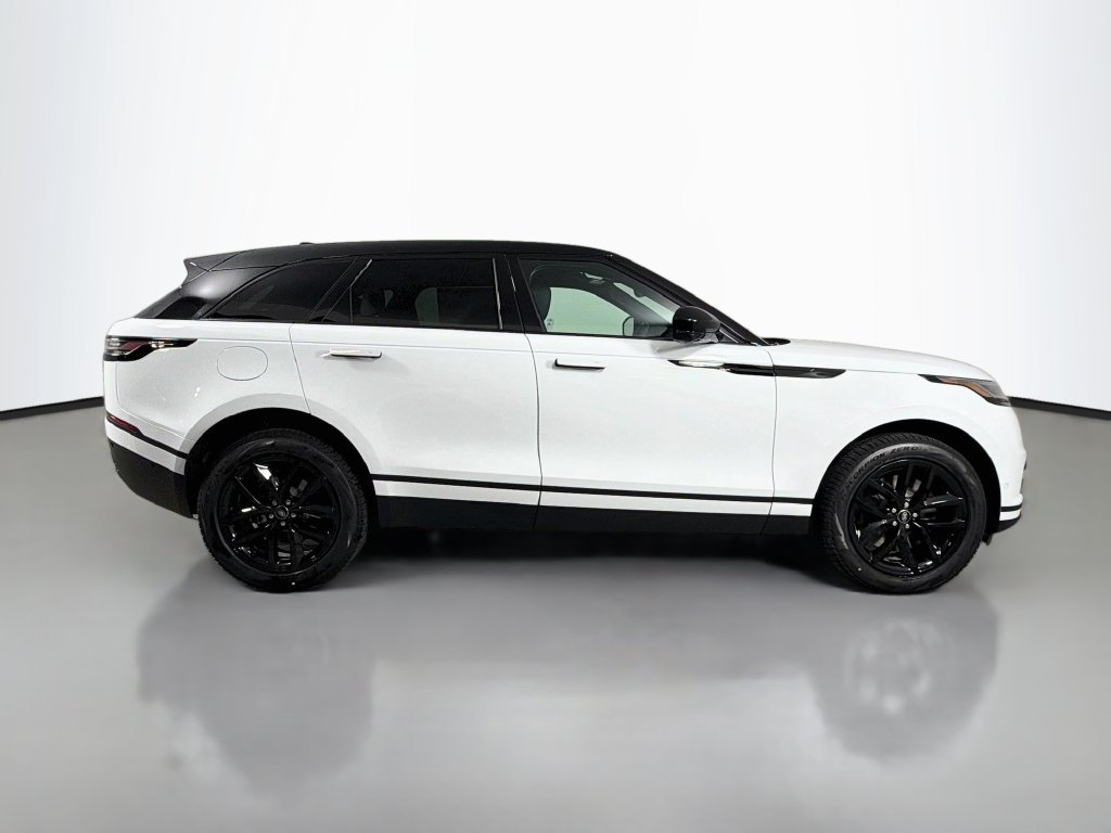 New 2026 Fuji White Land Rover S image 4