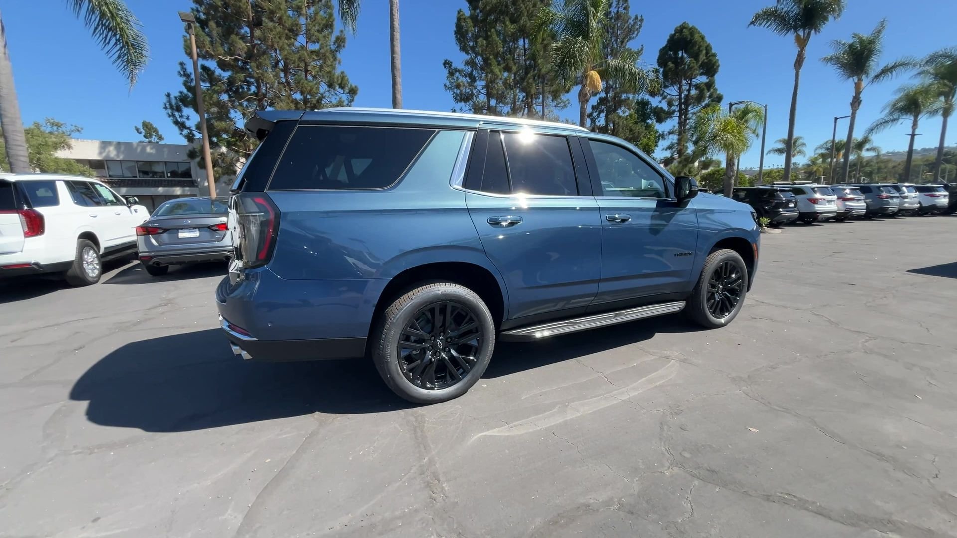 2025 Chevrolet Tahoe Premier - Photo 45