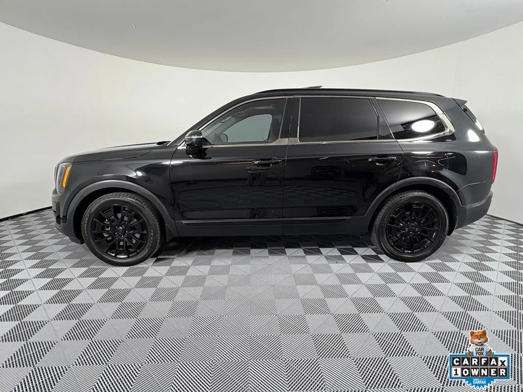 Used 2021 Black Kia SX image 12