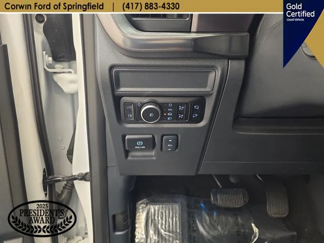 Certified Used 2025 Star White Ford Platinum image 38