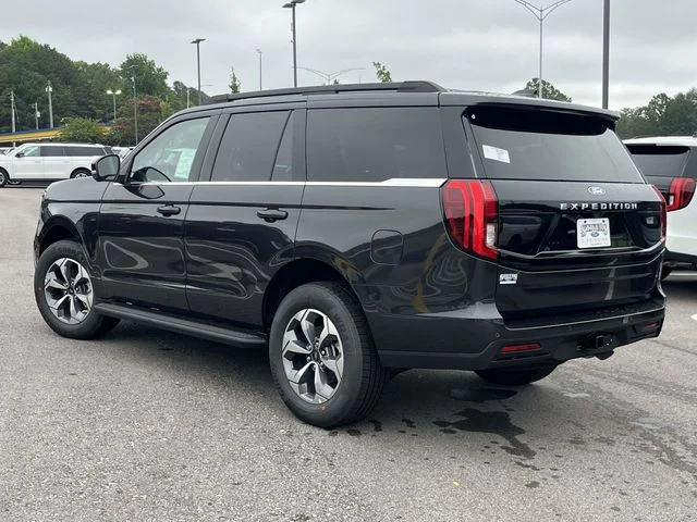 New 2027 Gray Ford Active image 4