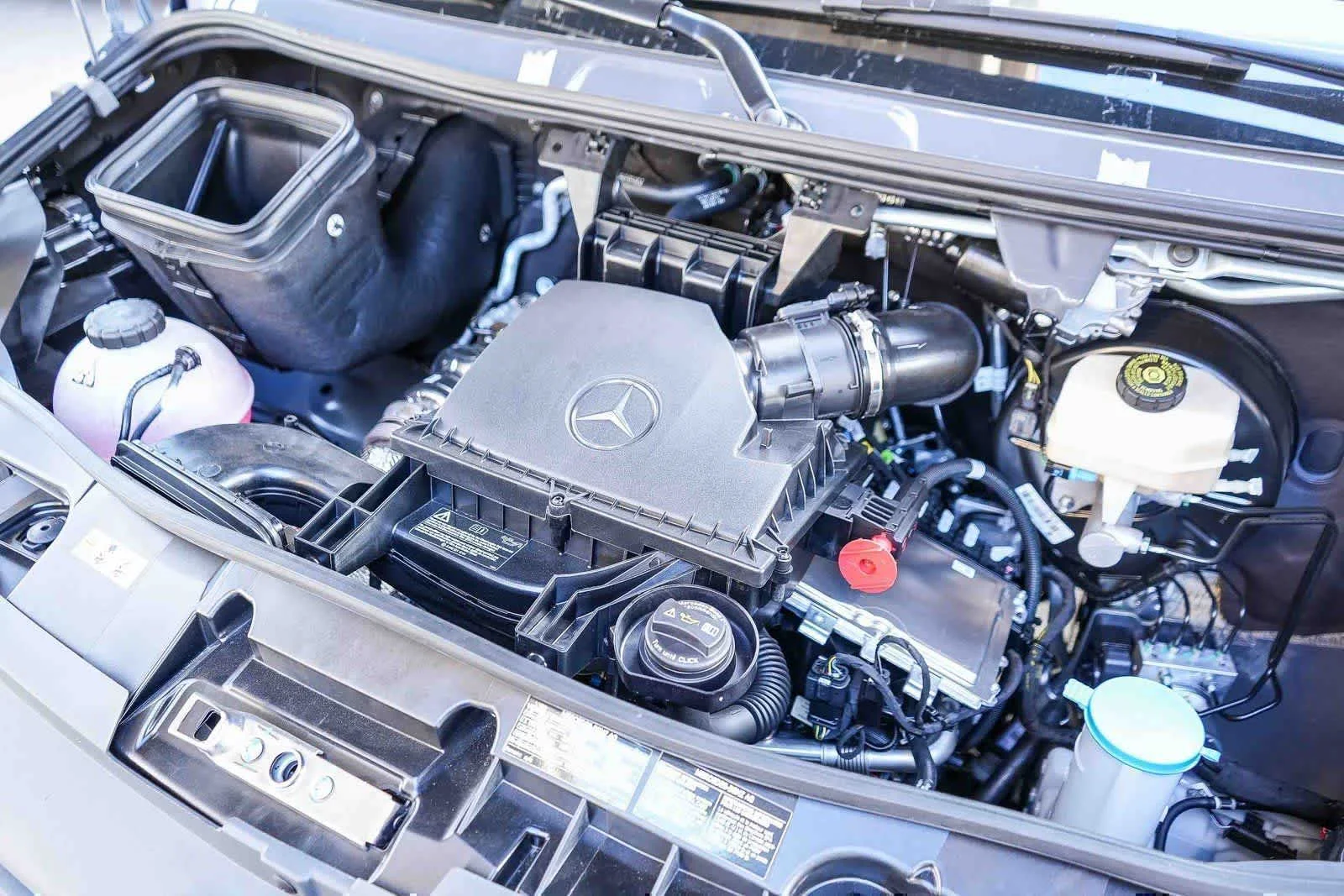 New 2026 Graphite Gray Mercedes-Benz Crew 144WB High Roof AWD 2.0L I4 Diesel Turbo HO image 26