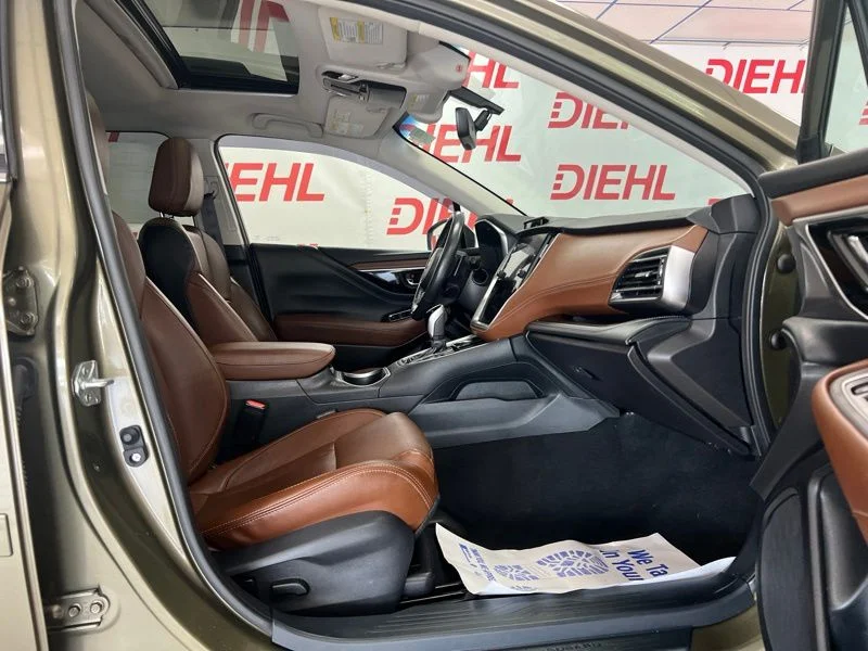 Used 2022 Brown Subaru Touring XT image 14