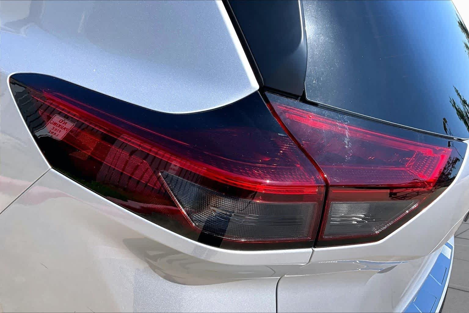 Used 2025 Brilliant Silver Metallic Nissan SV image 27