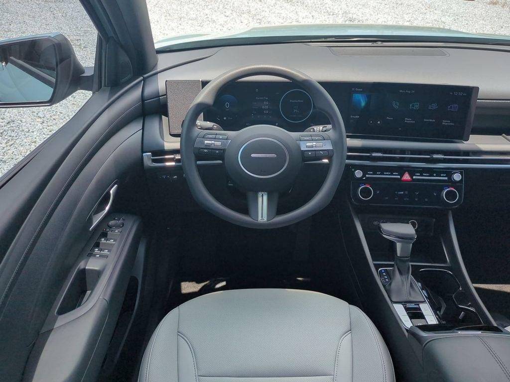 New 2027 Blue Hyundai SEL Activity FWD image 18
