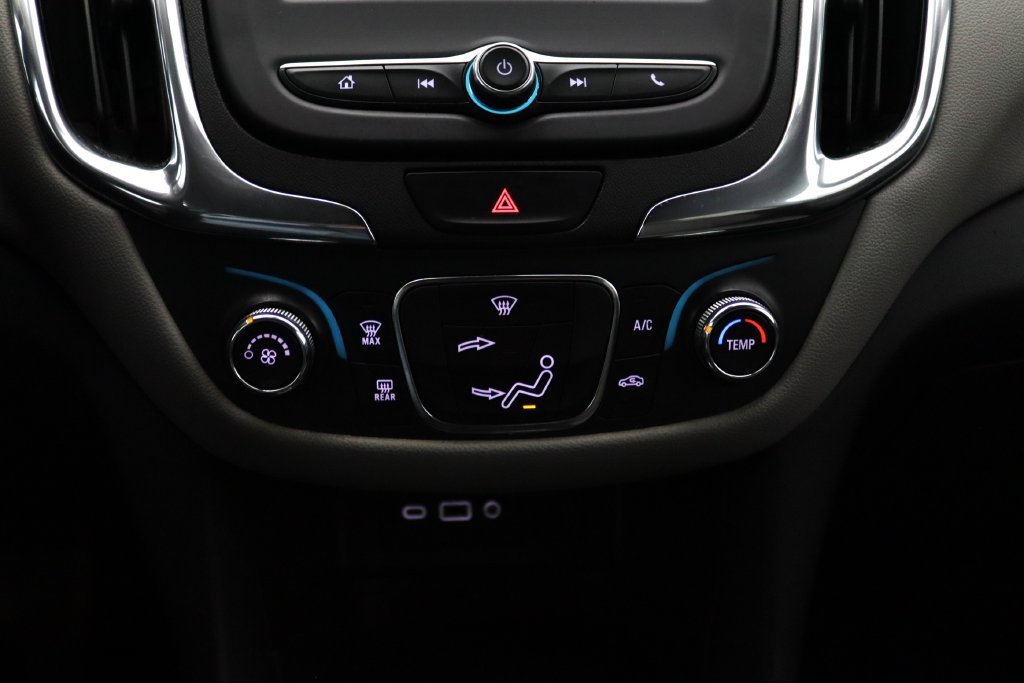 2020 Chevrolet Equinox LS - Photo 26