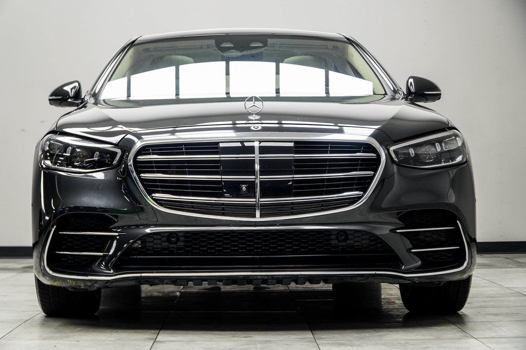 Used 2023 Gray Mercedes-Benz S 580 image 7