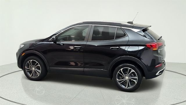 Used 2020 Black Buick Select image 8