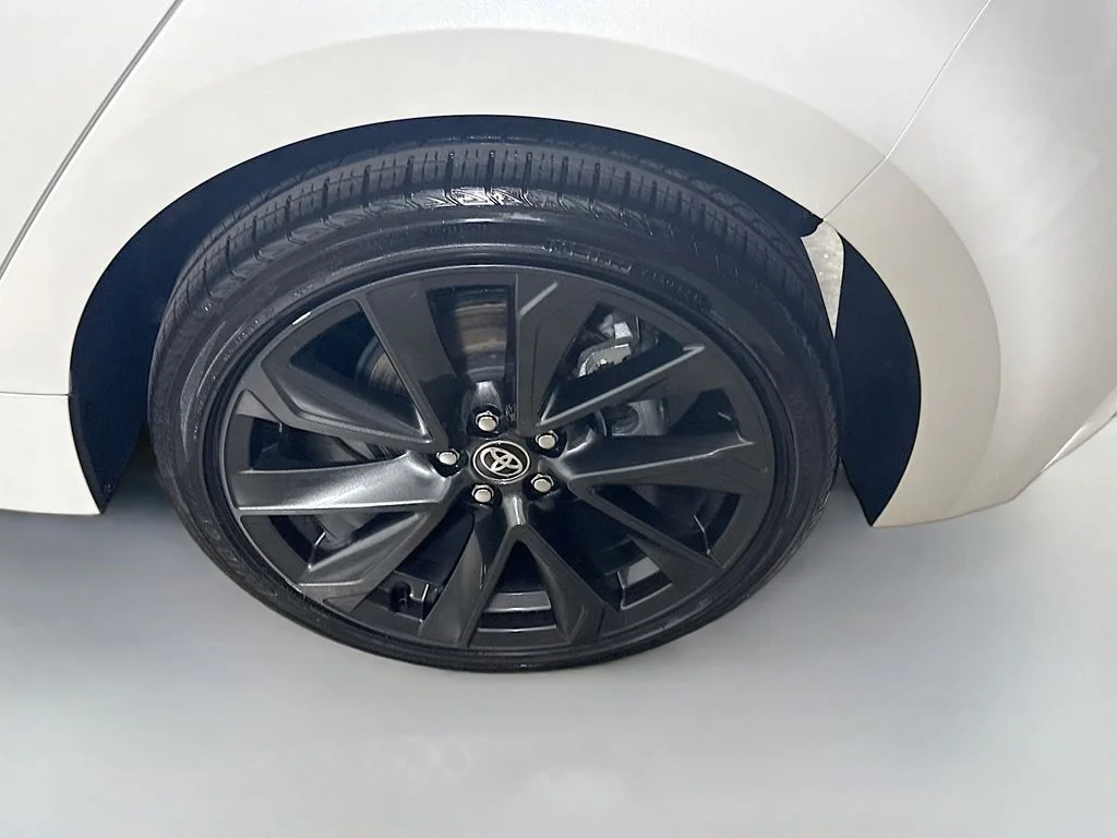 Used 2024 Wind Chill Pearl Toyota XSE image 9