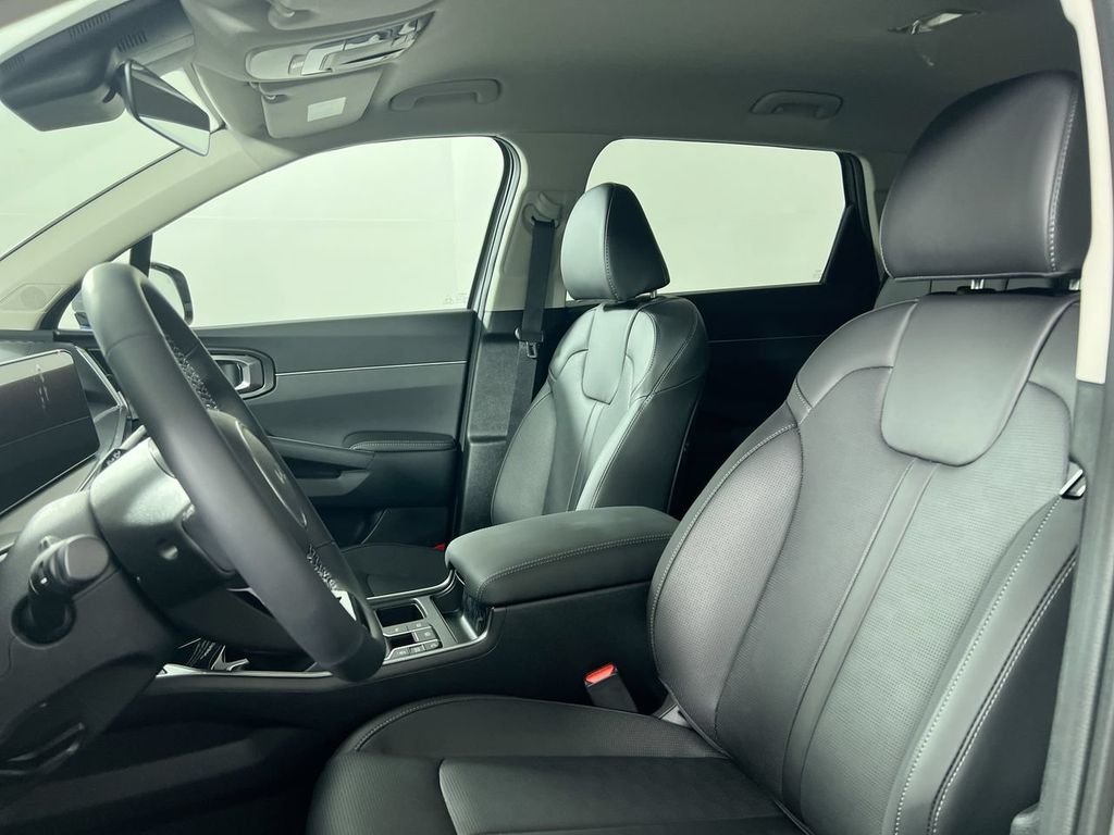 New 2026 Wolf Gray Kia EX image 14